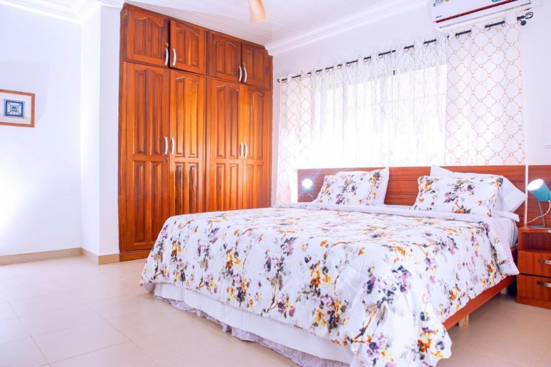 Ebs Legends Luxury Two Bedroom Embassy Garden Accra Eksteriør bilde