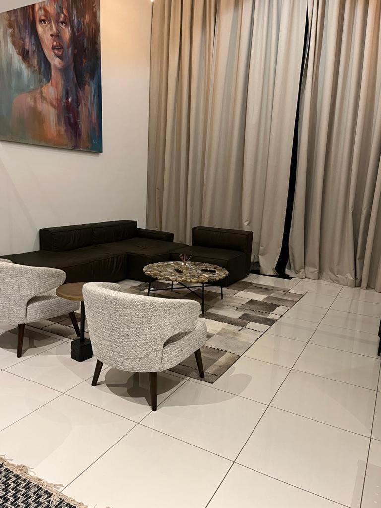 Ebs Legends Luxury Two Bedroom Embassy Garden Accra Eksteriør bilde